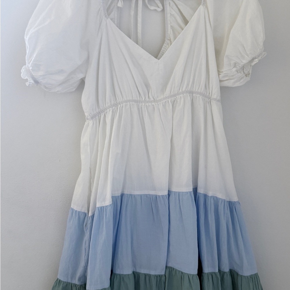 &merci White Colorblock Tiered Puff Sleeve Dress – Size Small